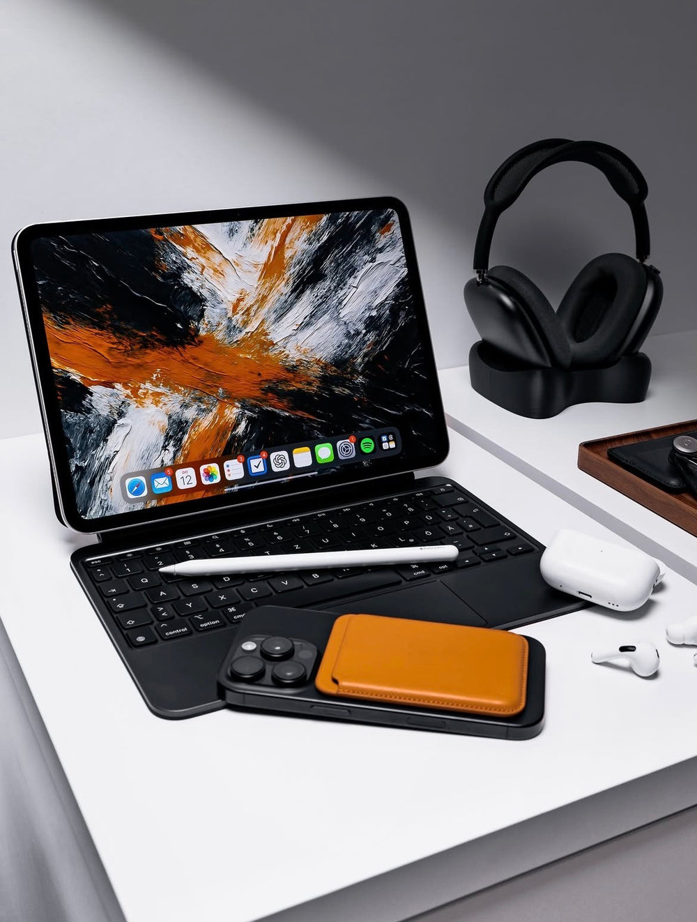 NOSHOW MagSafe wallet